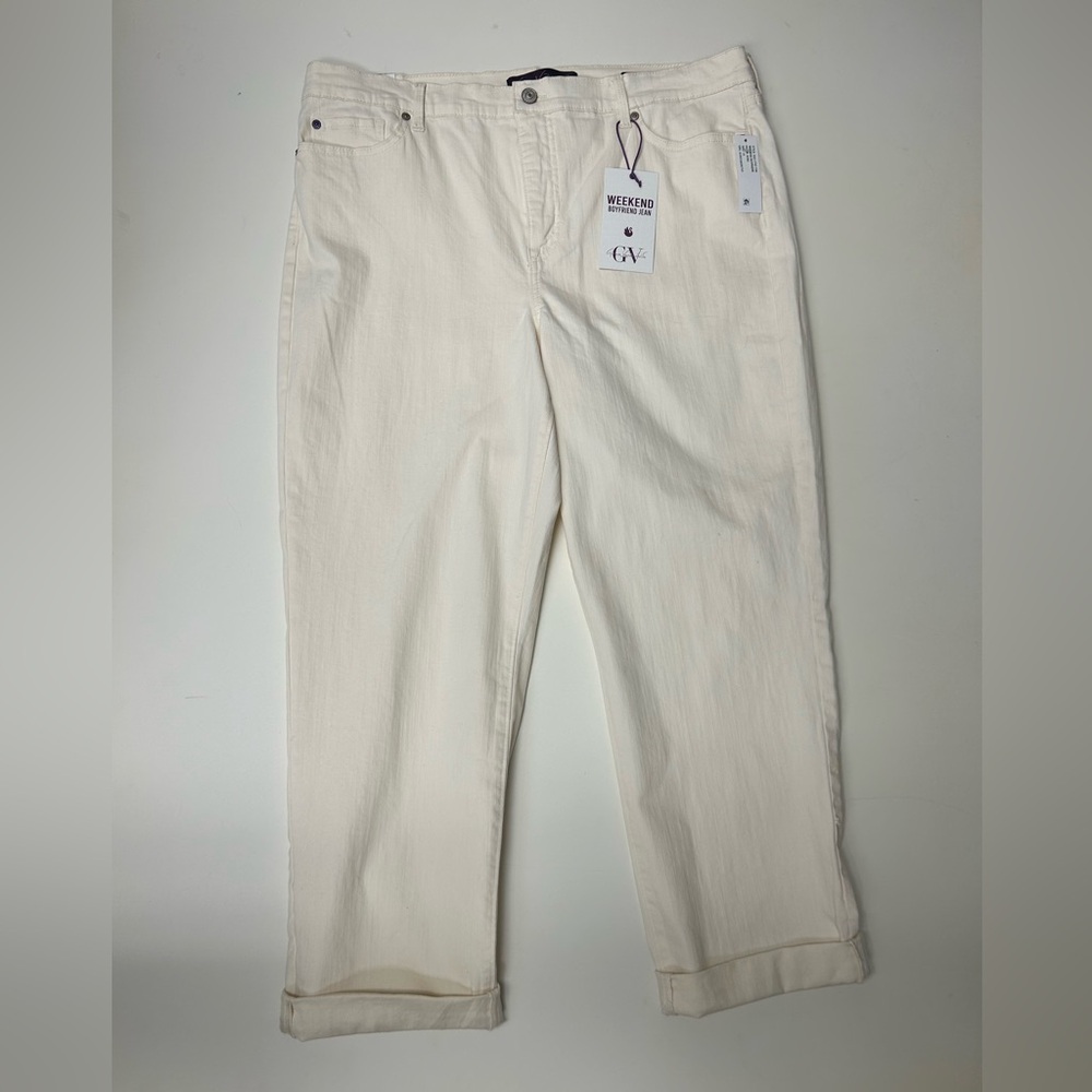 Gloria Vanderbilt Cream Boyfriend Jeans